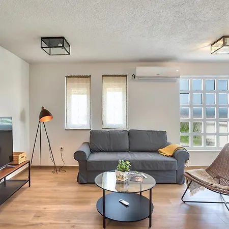 Jimmy بيت للعطل زادار