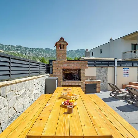 Jimmy Hébergement de vacances *